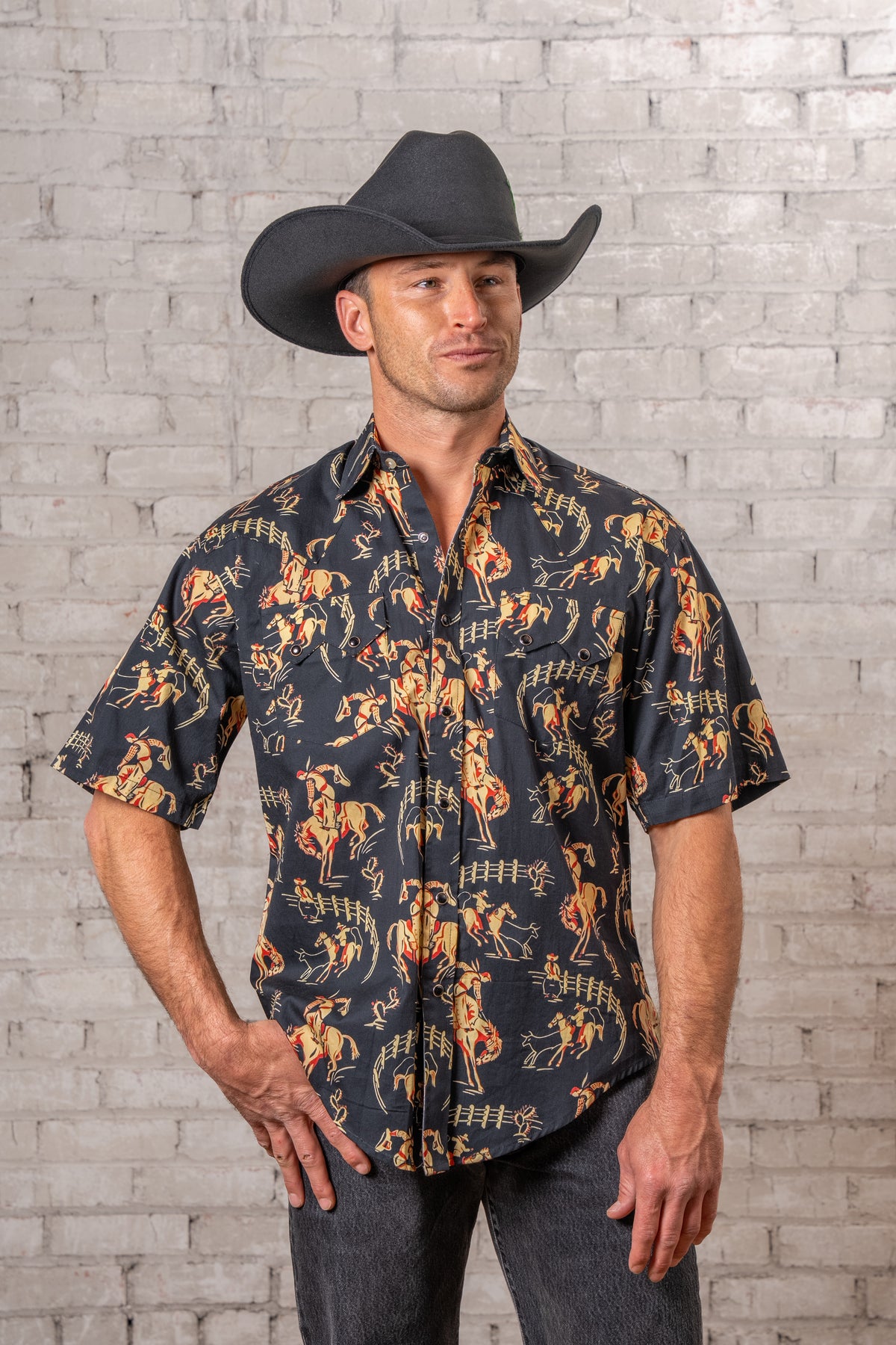Men's Vintage Black Short Sleeve Bronc Print Western Shirt Rockmount Ranch Wear with snap button shirt details