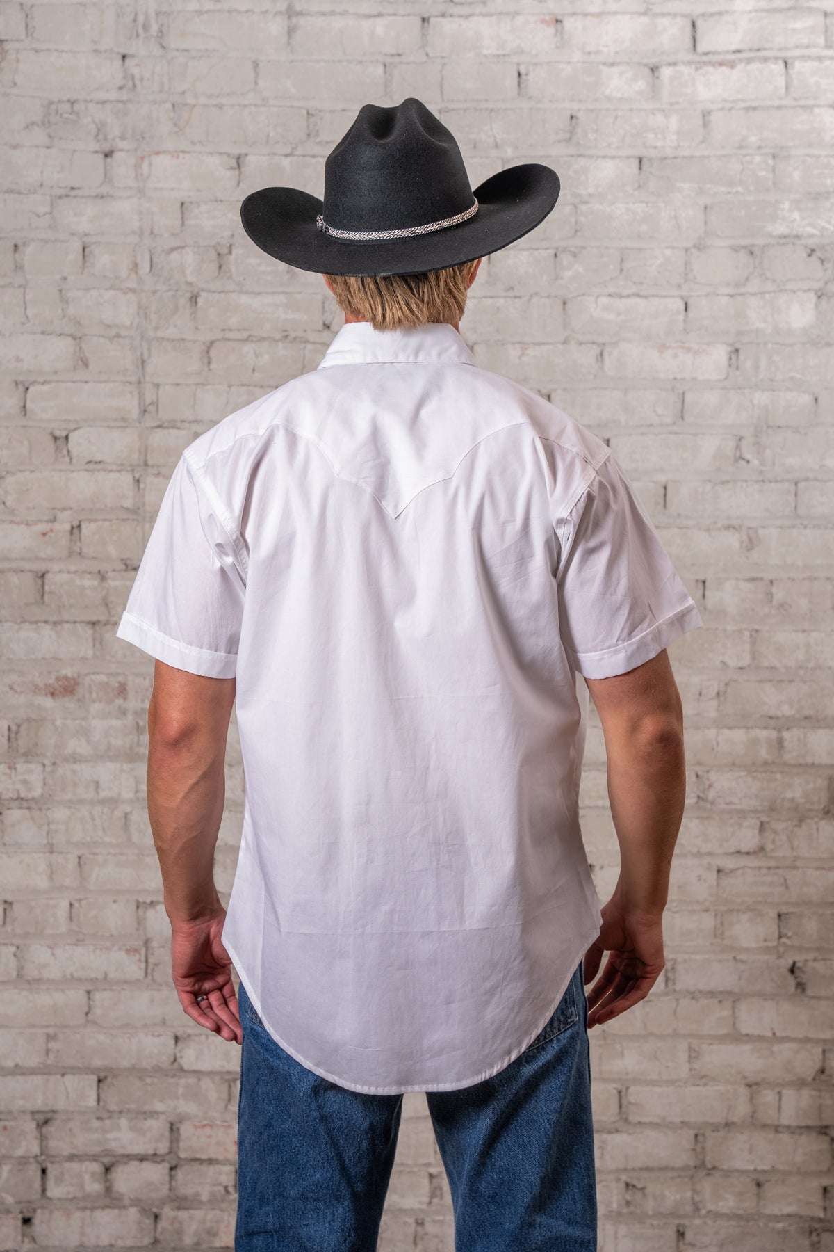 Men's Solid White Cotton Blend Short Sleeve Western Shirt by Rockmount Ranch Wear, sawtooth pockets, vintage look