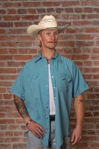 Men's Short Sleeve Aqua Western Shirt with UV Protection by Rockmount Ranch Wear, sawtooth pockets and diamond snap front