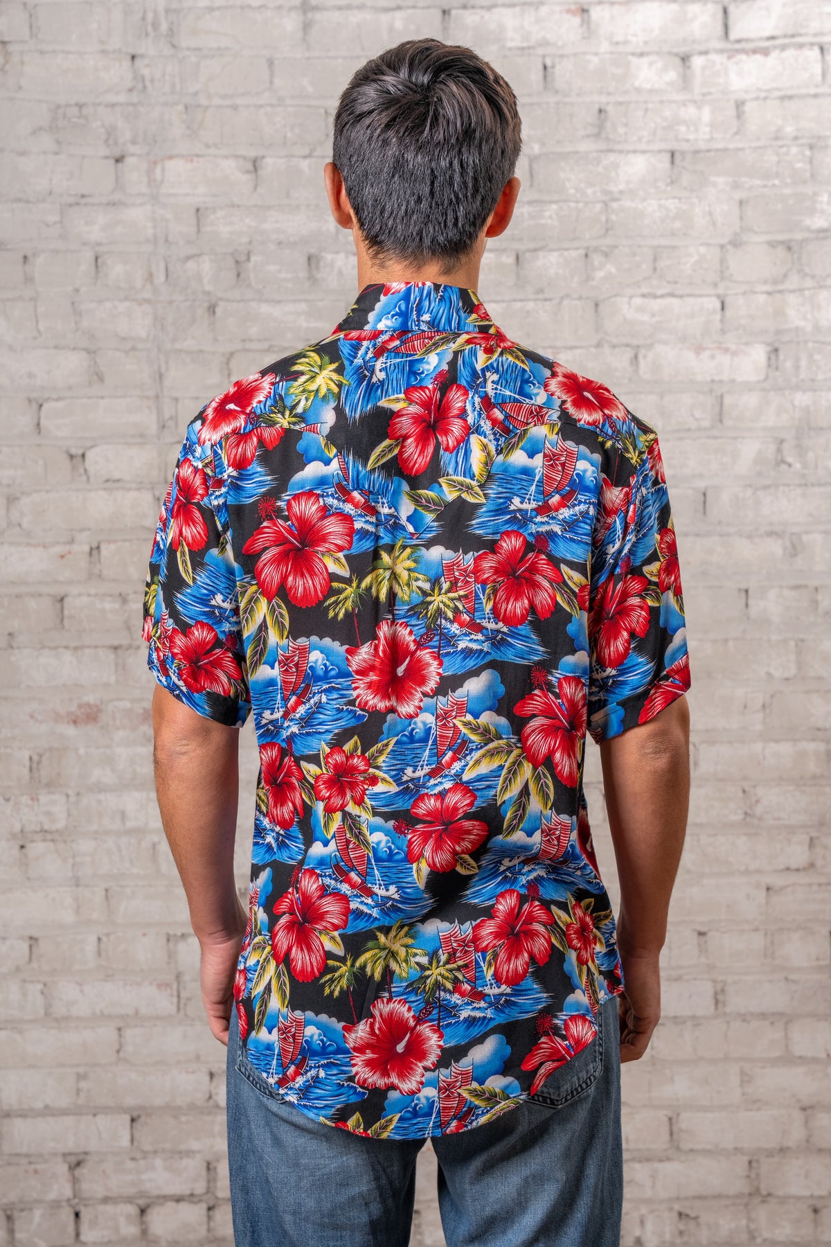 Men's Short Sleeve Hawaiian Print Western Shirt in Purple Rockmount Ranch Wear with floral print and sawtooth pocket