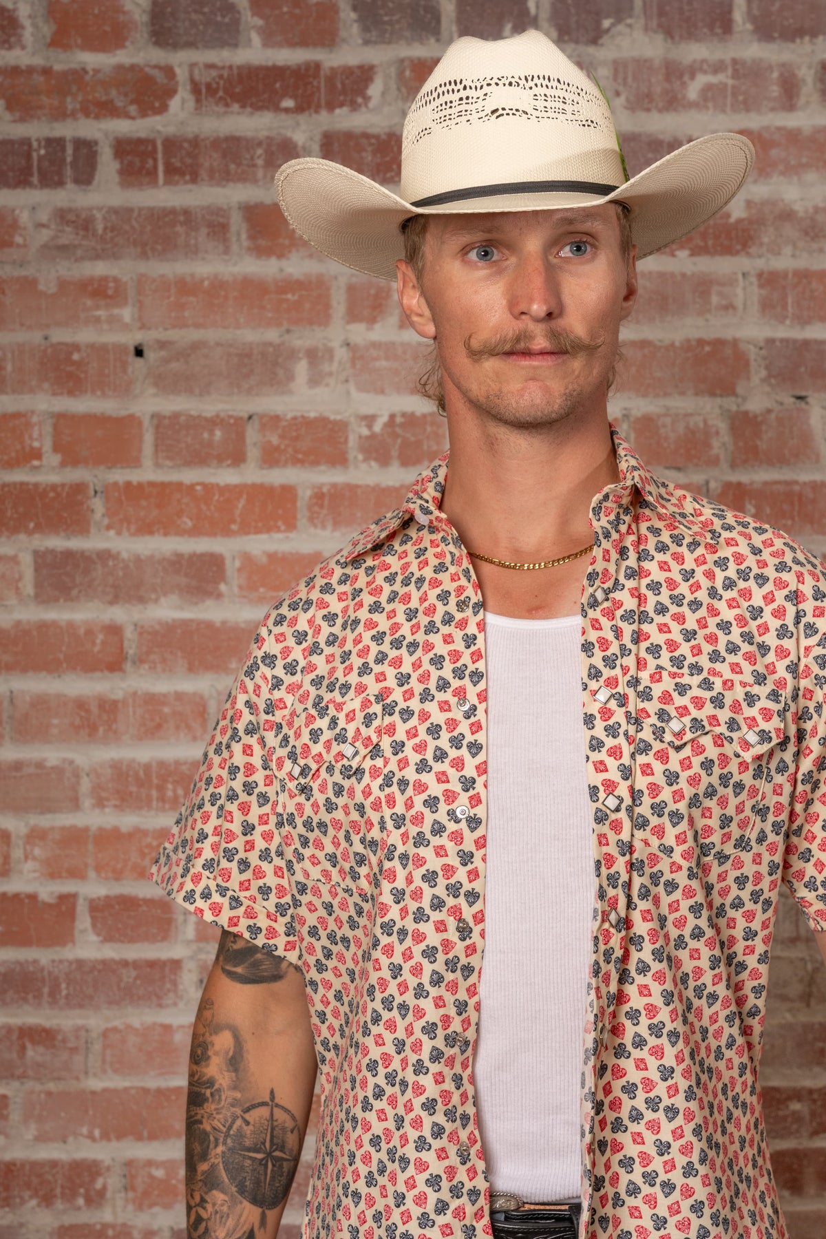 Men's Short Sleeve Cards Print Western Shirt by Rockmount Ranch Wear with floral print and sawtooth pockets