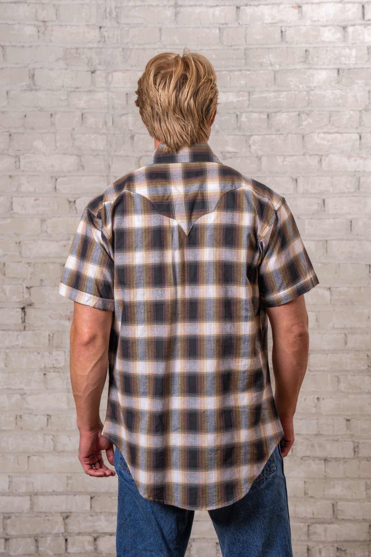 Men's Brown and White Shadow Plaid Short Sleeve Western Shirt by Rockmount Ranch Wear with sawtooth pocket