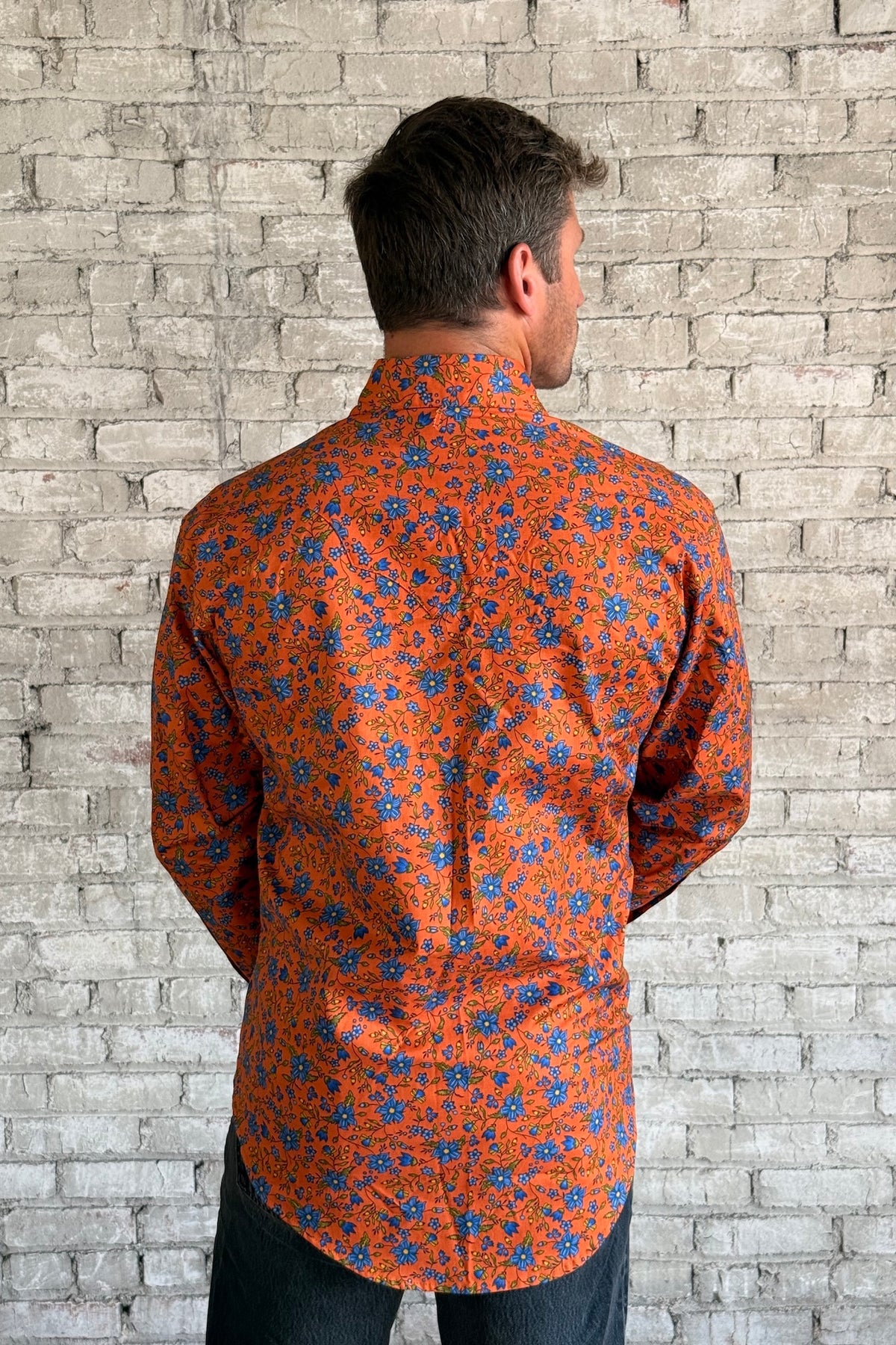 Rockmount Ranch Wear vintage western shirt with floral print and sawtooth pockets and Diamond snaps