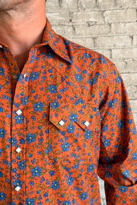 Rockmount Ranch Wear vintage western shirt with floral print, long sleeve, sawtooth pockets and Diamond snaps