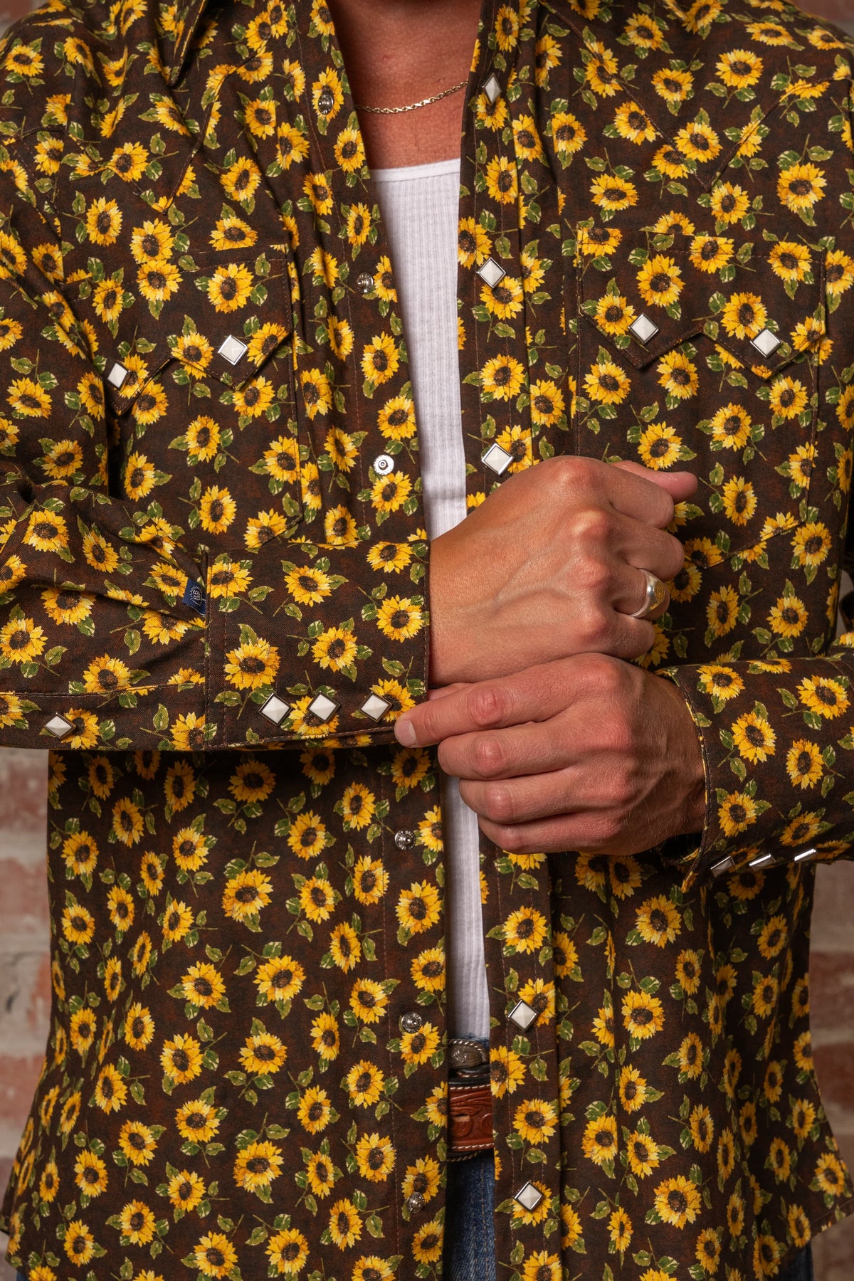 Men's Vintage Brown Sunflower Print Western Shirt by Rockmount Ranch Wear with snap button shirt details