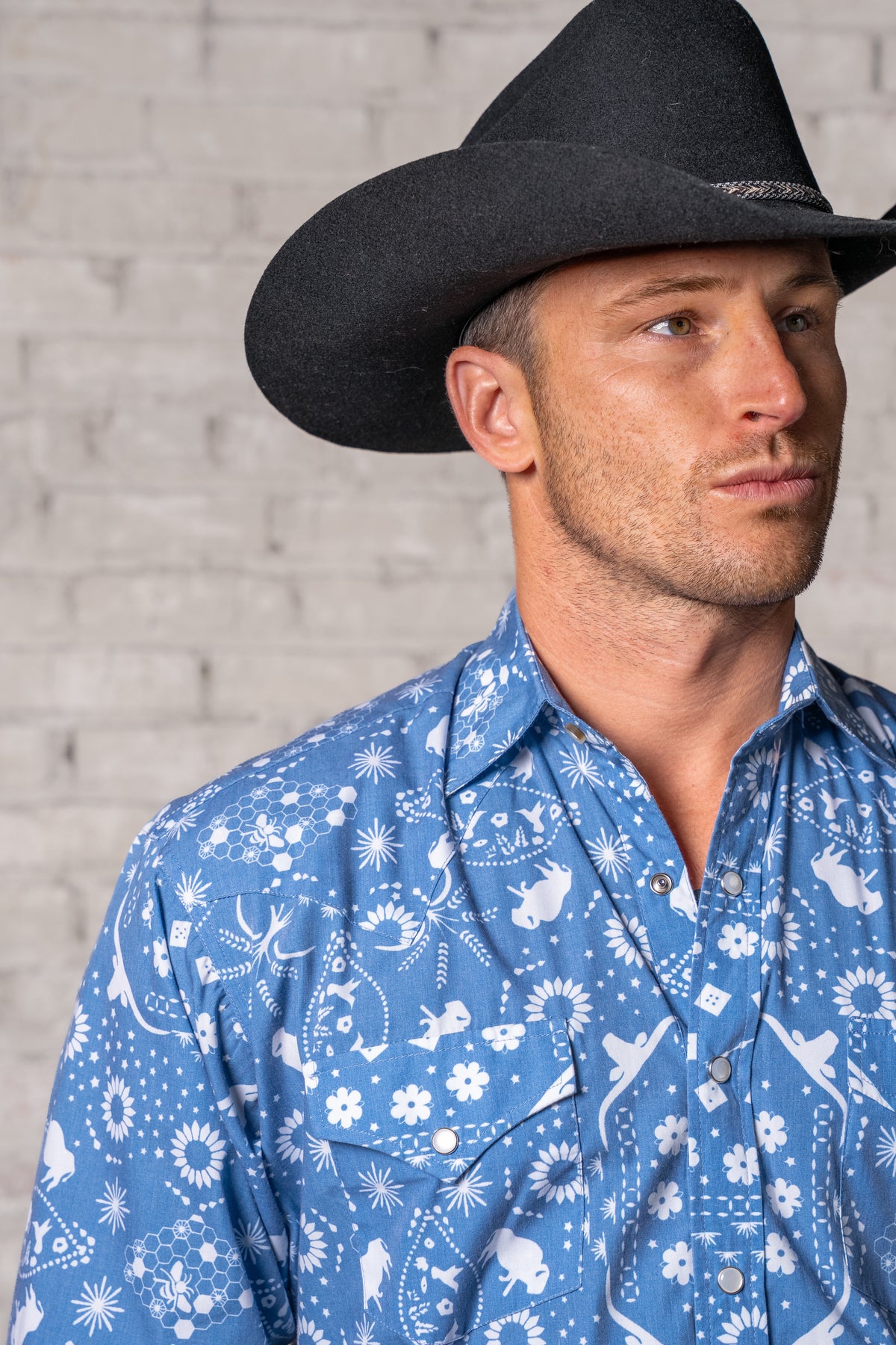 Men's Blue Bison Bandana Print Western Shirt by Rockmount Ranch Wear in vintage blue denim with snap buttons