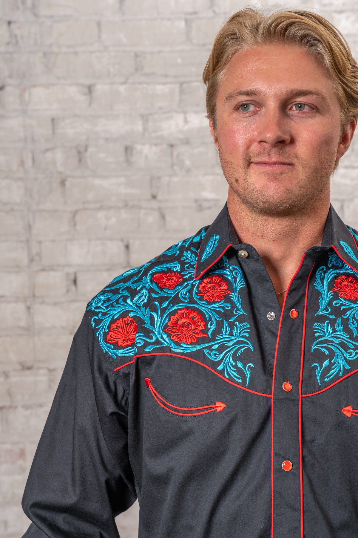 Men's Vintage Red Floral Turquoise Embroidered Western Shirt in Black Rockmount Ranch Wear with embroidered floral