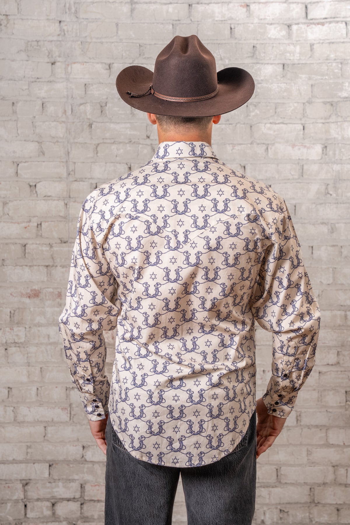 Men's Natural Horseshoe Print Western Shirt by Rockmount Ranch Wear in vintage floral print with snaps
