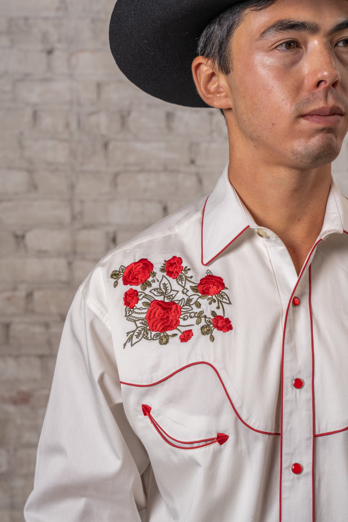 Men's Ivory Red Roses and Steerhead Embroidered Western Shirt by Rockmount Ranch Wear with floral embroidery
