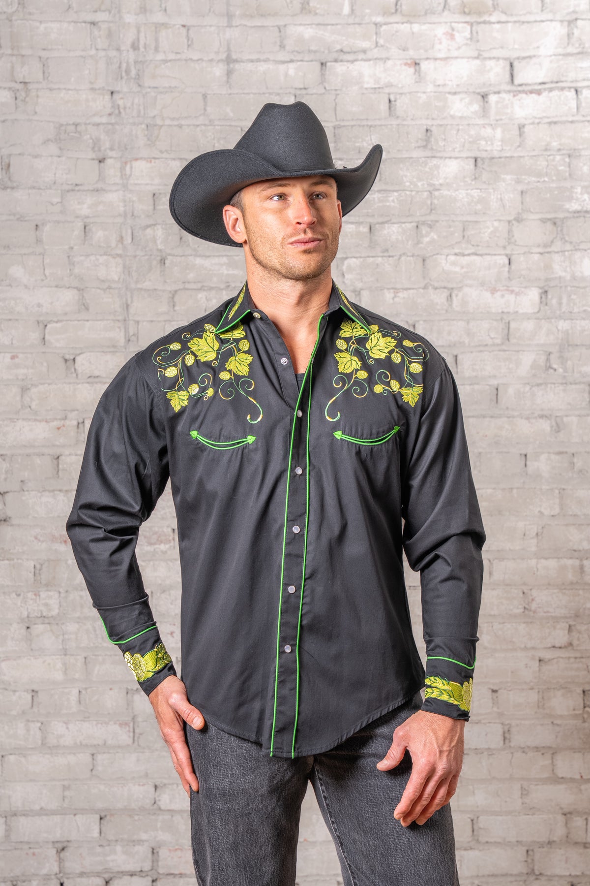 Men's Vintage Black Beer Hops Embroidered Western Shirt by Rockmount Ranch Wear with hops embroidered western shirt design