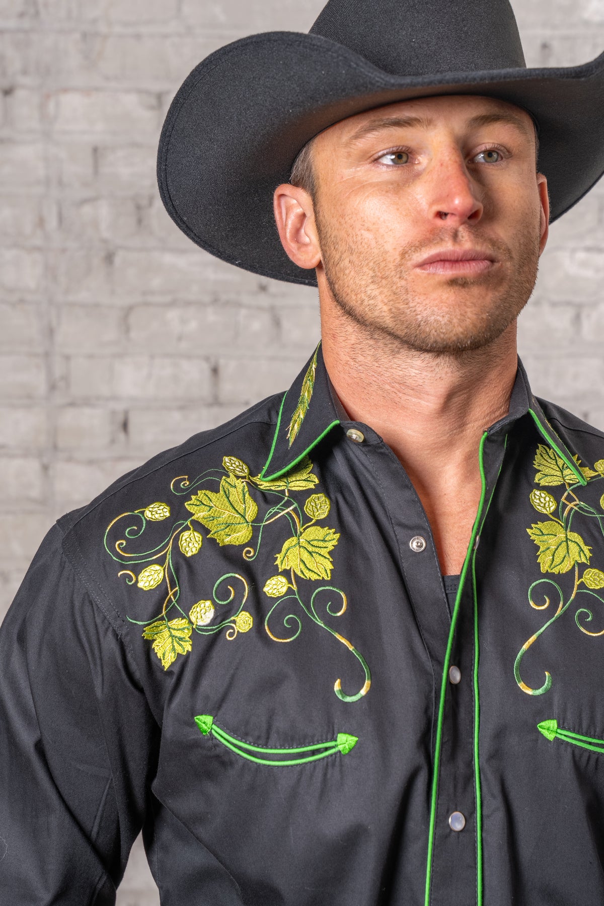 Men's Vintage Black Beer Hops Embroidered Western Shirt by Rockmount Ranch Wear with floral hops embroidery