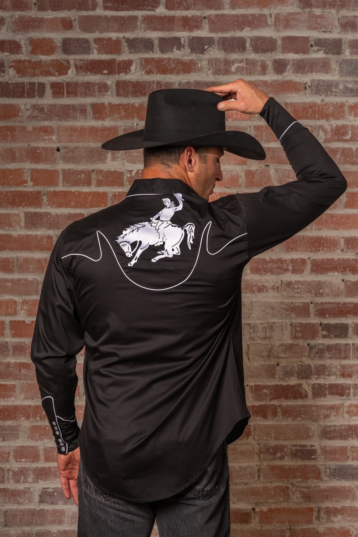 Men's Vintage Bronc Embroidered Western Shirt Rockmount Ranch Wear black western shirt with embroidered floral print