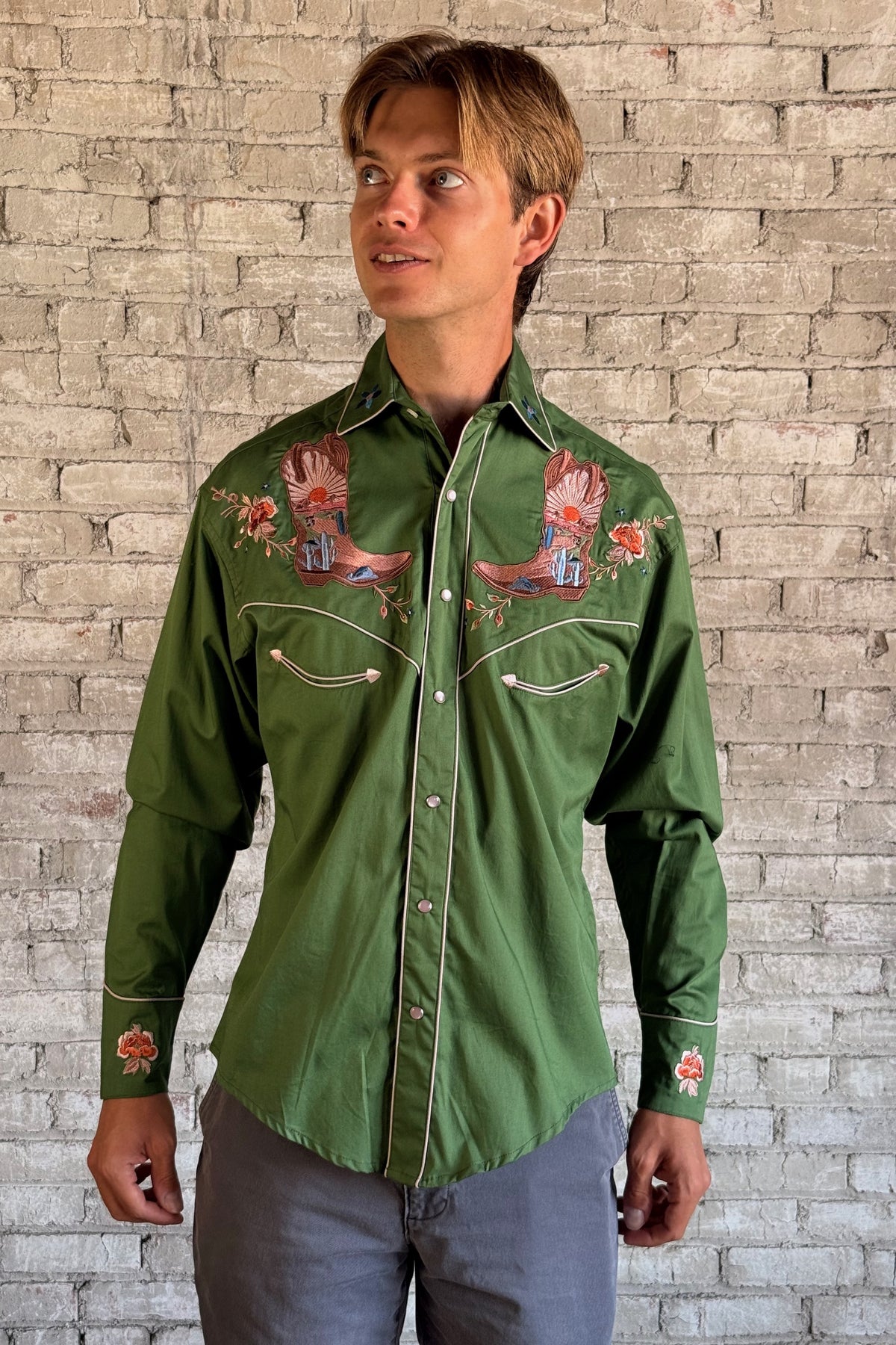 Men’s Green Sunrise Boot & Floral Embroidered Western Shirt