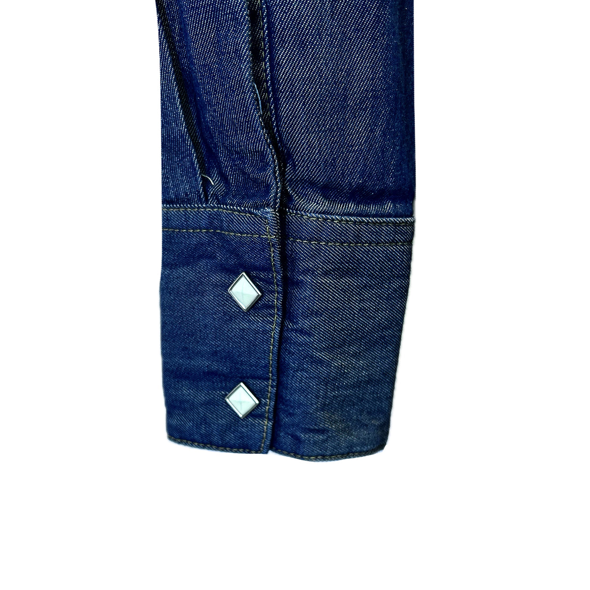 Womens Tencel Denim Sawtooth Western Shirt by Rockmount Ranch Wear in denim with diamond snaps
