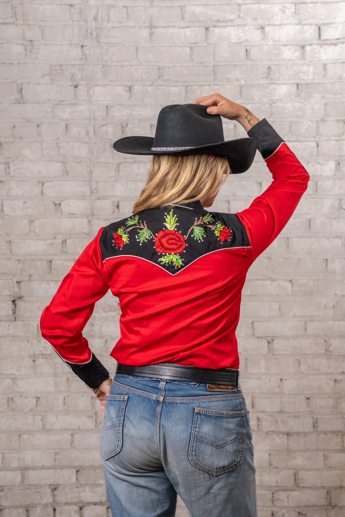 Women's Vintage 2-Tone Red Roses Embroidered Western Shirt by Rockmount Ranch Wear, floral embroidered details
