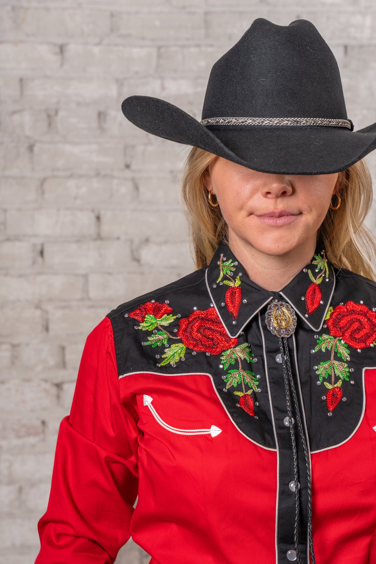 Women's Vintage 2-Tone Red Roses Embroidered Western Shirt by Rockmount Ranch Wear with genuine chenille accents