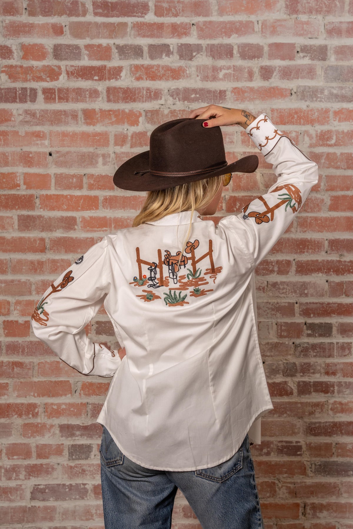 Women's Vintage Ivory Cactus Cowgirl Boots Embroidered Western Shirt by Rockmount Ranch Wear, hand chenille