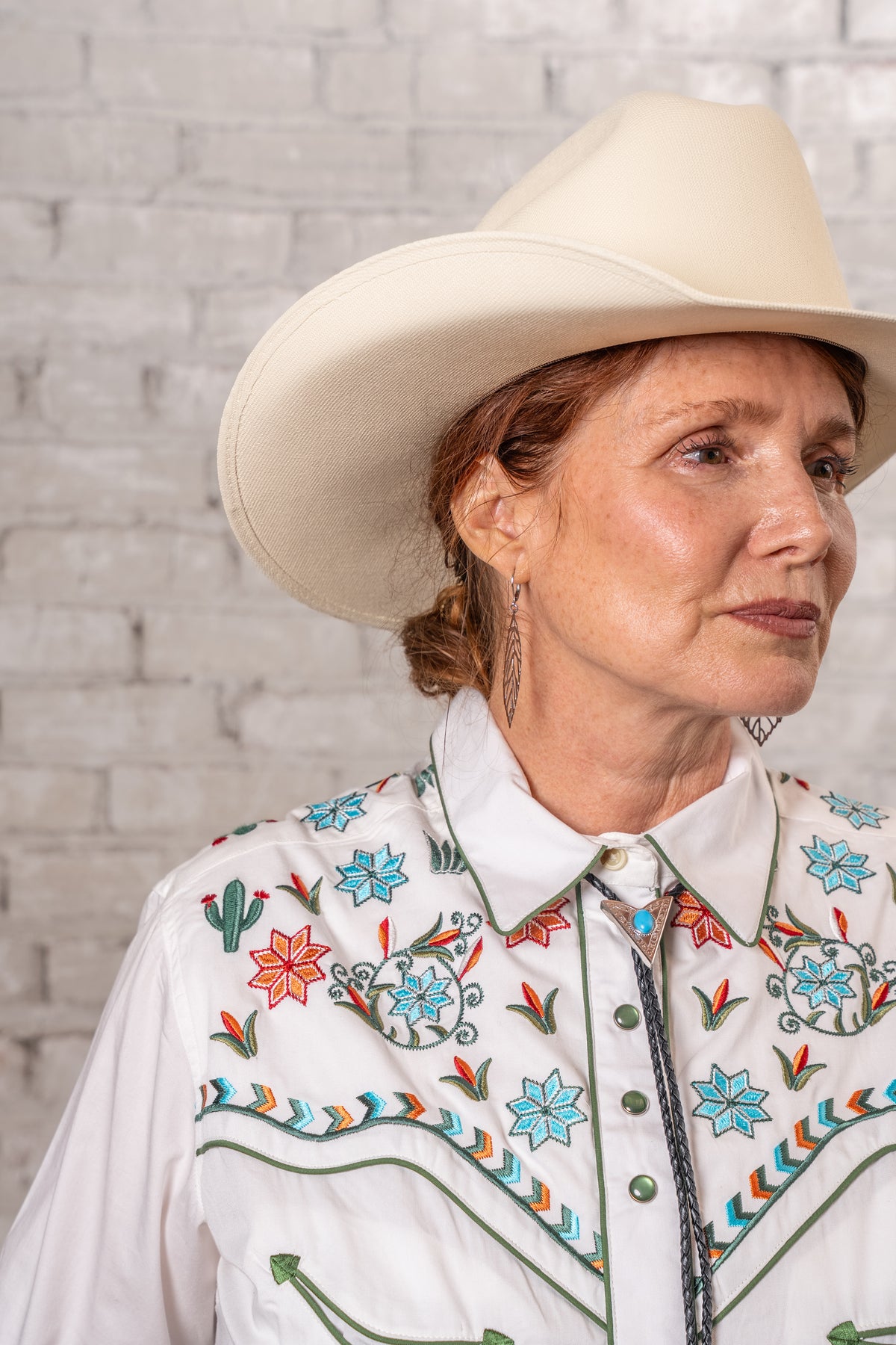 Women's Ivory Agave Cactus Floral Embroidered Western Shirt by Rockmount Ranch Wear with embroidered floral snap