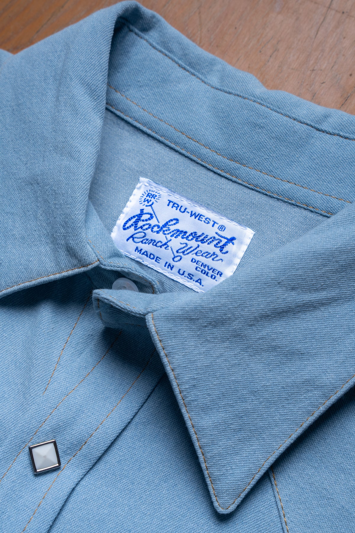 Women's Stonewashed Sky Blue Sawtooth Denim Western Shirt by Rockmount Ranch Wear with sawtooth pockets