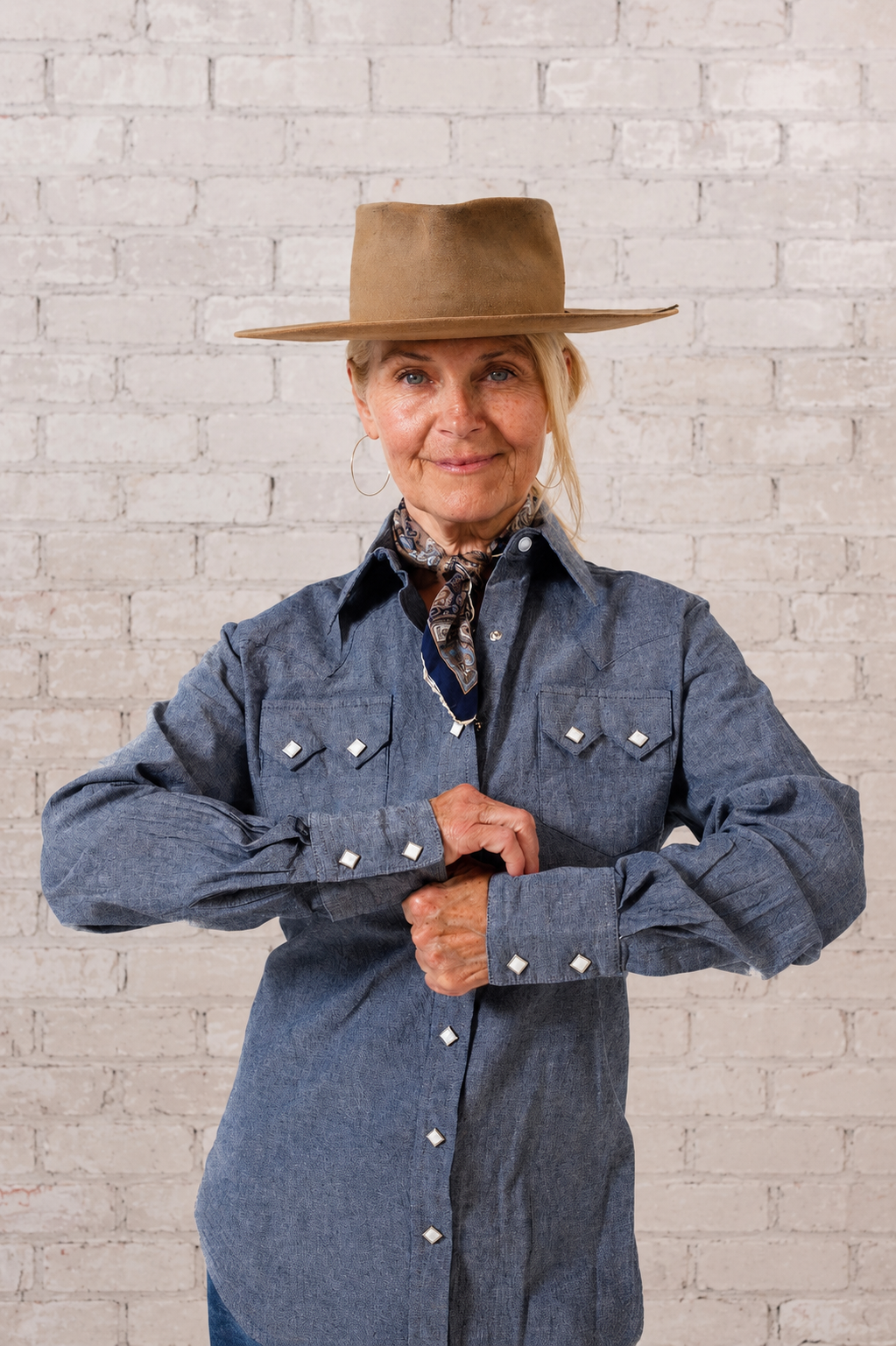 Women's Classic Chambray Sawtooth Pocket Western Shirt by Rockmount Ranch Wear in blue with diamond snap front